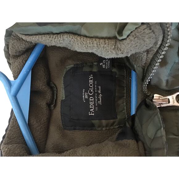 Camaflouge Boys Jacket Zip Up Size S 6-7 - Picture 4 of 4